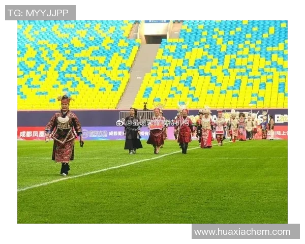 香港足球明星队畅游贵州探索山水人文之美 香港足球明星队畅游贵州探索山水人文之美