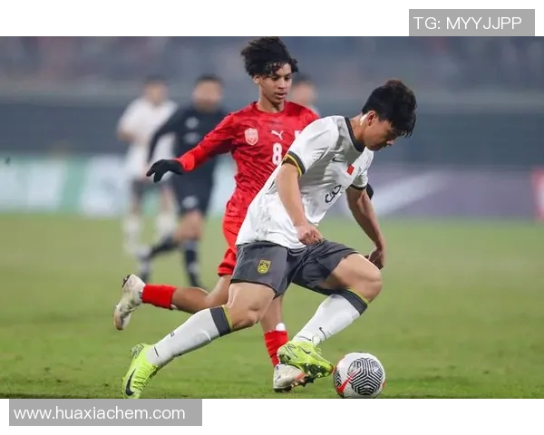 中国足球裁判在亚洲杯中的表现与挑战分析及未来发展方向探讨